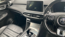 MG HS 1.5 T-GDI Trophy 5dr DCT Petrol Hatchback